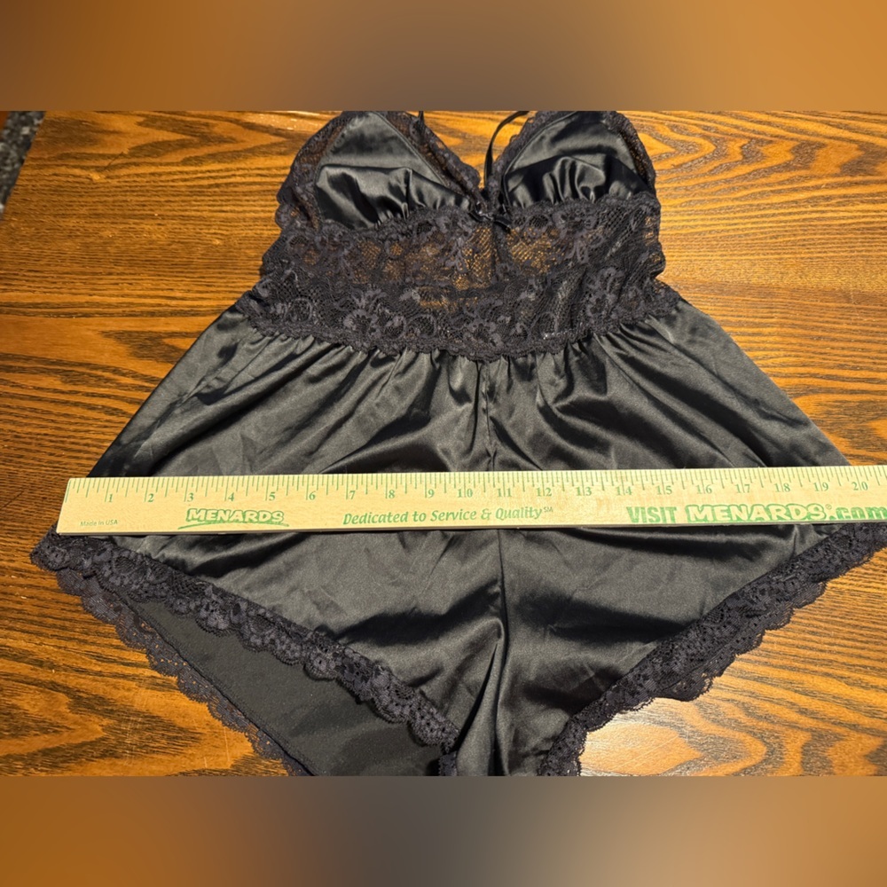 Forever 21 Black Lace Satin Lingerie Romper Teddy Sleepwear Women’s Size Small - Picture 14 of 15